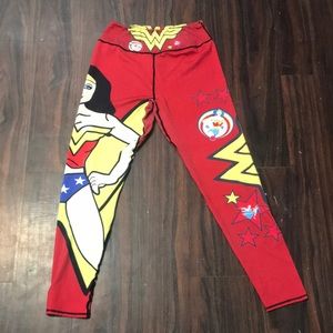 Wonder women yoga pants